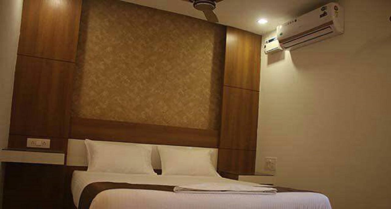 The Galaxy Suites Kochi エクステリア 写真