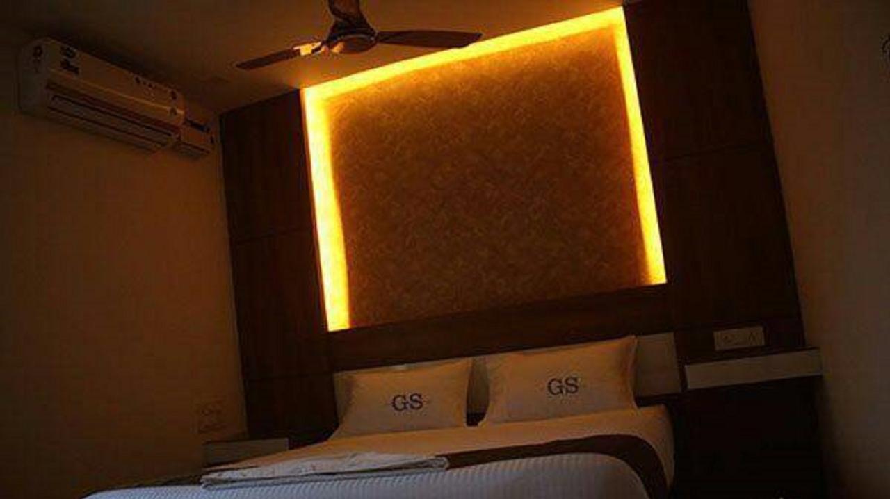 The Galaxy Suites Kochi エクステリア 写真